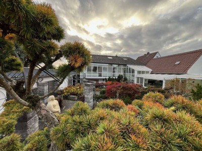 Wohnen & arbeiten, Mehrgenerationenwohnen & große Familien aufgepasst. Große Immobilie in Pfungstadt