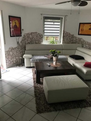 2-Zi Wohnung mit EBK, Balkon, Terrasse und wunderschönem Garten in naturnaher, ruhiger Lage
