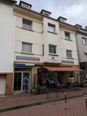 Ansprechende 3-Zimmer-DG-Wohnung in Troisdorf in 1a-Lage