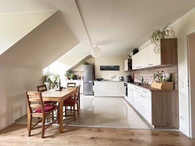 Exklusive Dachgeschosswohnung mit Weitblick & hochwertiger Ausstattung