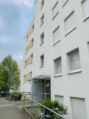 Helle 4-Zimmer-Wohnung ab 01.12.2025 zur Vermietung