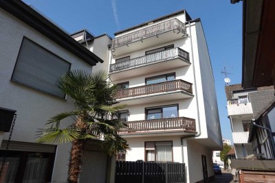Familienwohnung im Hochparterre: Sonnige 3-Zimmer mit Terrasse in Opladen!