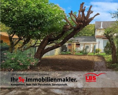 Wohlfühlhaus mit Gartenidylle – umfangreich modernisiert & sofort bezugsbereit