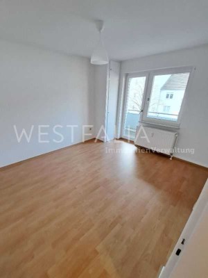 Singlewohnung mit großer Wohnküche und Balkon