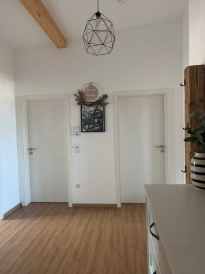 Freundliche 3-Zimmer-Wohnung mit Balkon in Mirskofen