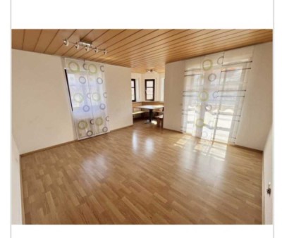Renovierte Wohnung 91qm im schönen Deggingen!
