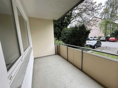 Gepflegte Erdgeschosswohnung mit Balkon frei!