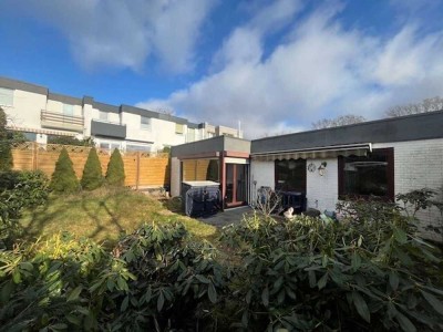 Gepflegter Bungalow in ruhiger Lage mit Garagenstellplatz!