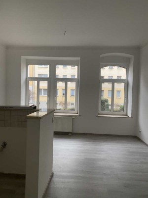 sanierte 2 Zimmerwohunng im gemütlichen Altbau