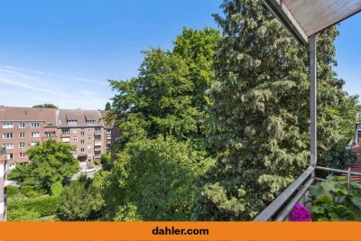 Helle Endetage mit ausgebautem Spitzboden