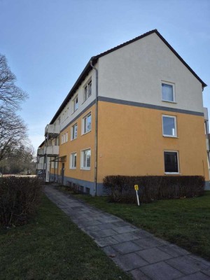 Renovierte 2-Zimmer-Wohnung mit Wannenbad***in ruhiger Wohngegend!!!