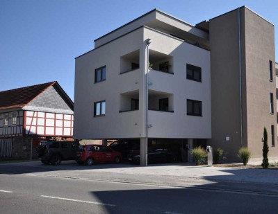 Zentrale 2,5 Zimmer-Wohnung mit Einbauküche und Balkon
