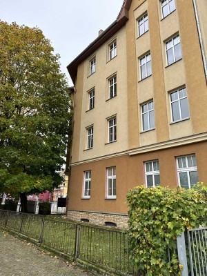***Attraktive 2-Zimmer-Wohnung mit Balkon in Westend***