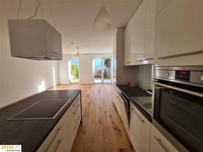 Gepflegtes sonniges 4-Zimmer Reihenhaus mit Garagenplatz