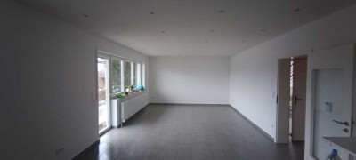 1300 € - 107 m² - 3.0 Zi.