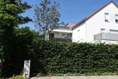 Geschmackvolle 2-Zimmer-EG-Wohnung, eigener Garten und Terrasse im attraktiven München-Obermenzing