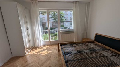 Ansprechende möblierte 2-Zimmer-Wohnung mit luxuriöser Innenausstattung in Berlin Wilmersdorf