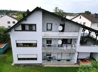 Helle 4-Zimmer-Wohnung in ruhiger Lage von Eschhofen mit Garten, Garage und viel Stauraum