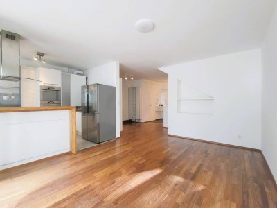 HOCHWERTIG AUSGESTATTETE MAISONETTE-WOHNUNG IN VERKEHRSBERUHIGTER LAGE IN PERCHTOLDSDORF