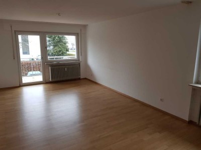 Freundliche 3-Zimmer-Wohnung in Freiberg