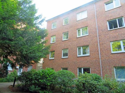 4-Zimmer-Wohnung in weitläufiger Gartenanlage in Hamburg Horn