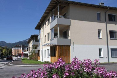 Helle, familiengerechte Wohnung mit Balkon