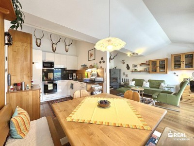 Hochwertig 3-Zimmer-Dachgeschosswohnung, mit Balkon und Doppelgarage!