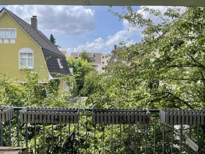 Charmante 3-Zimmer-Wohnung mit Balkon, EBK & Tiefgaragenstellplatz - ab 01.08.2025 bezugsfrei!