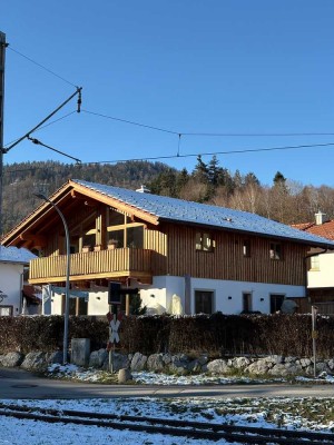 Wunderschöne Dachwohnung mit Blick aufs Kaisergebirge