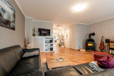 MANNELLA * Modernes Wohnen in Bad Honnef – Stilvolle Doppelhaushälfte in familienfreundlicher Lage