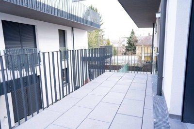 DIREKT BEI DER ALTEN DONAU - NEUBAU - BALKON - KÜCHE - U-BAHN LINIE U1!