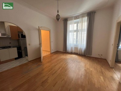 BEI DER ECKE NEUBAUGASSE! LEISTBARE GEBRAUCHTWOHNUNG IN HOFRUHELAGE! SCHÖNES ALTBAUHAUS! SEHR ZENTRAL! Für Eigennutzer aber auch Anleger.