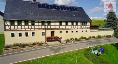 Fachwerk-Hof bei Dresden: Einfamilienhaus|Zweifamilienhaus mit 2 WE, Scheune, Garagen & opt. Gewerbe