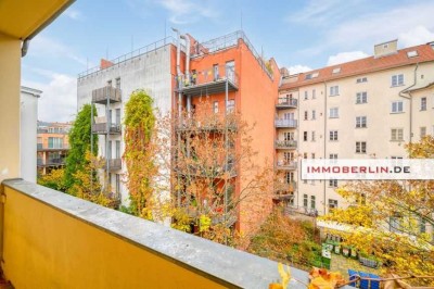 IMMOBERLIN.DE - Top-Trendlage: Helle Wohnung mit ruhiger Loggia nahe Hackescher Markt