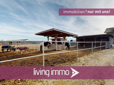 Gepflegtes Reiteranwesen mit schönem Wohnhaus und ca. 5,4 Hektar Grund in toller Lage