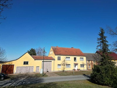 Jüterbog: Vierseithof mit Charme und Platz für alle Ideen