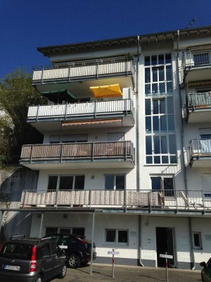 Sonnige 2ZKB Wohnung mit Balkon und Blick über das Lahntal