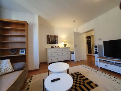 Attraktive 4-Zimmer-Wohnung in Plauen / vollmöbliert