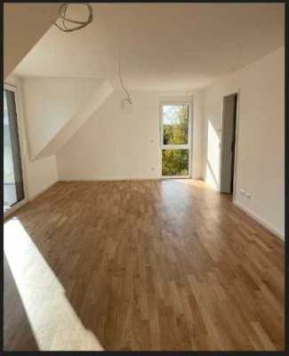 Schöne 4-Zimmer-Wohnung mit Balkon in Offenburg/Windschläg