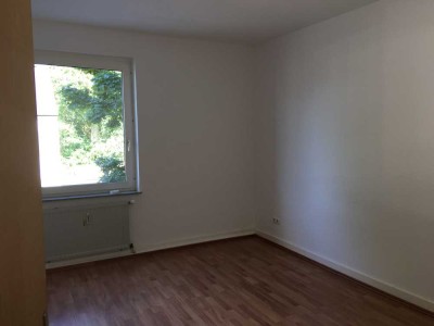 2,5 Zimmer, 1. OG, Duschbad und Wohnküche