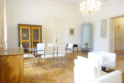 expat flat: furnished 3 rooms I möblierte Altbauwohnung beim Parlament