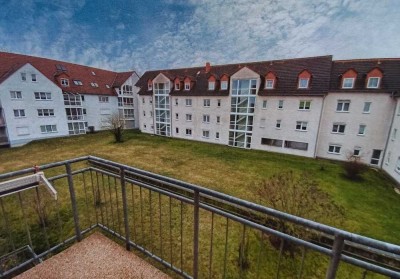 Helle 2-Zimmer Wohnung mit Balkon im 2. OG in Altenburg