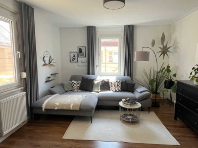 helle und gemütliche 4-Zimmer-Altbauwohnung in Oberesslingen