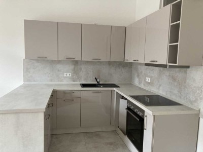4 ZIMMERWOHNUNG im EG