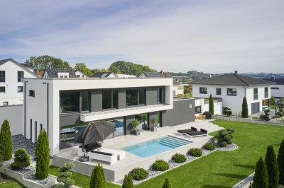 Exklusive Architektenvilla mit beheiztem Pool, Japangarten & luxuriöser Ausstattung