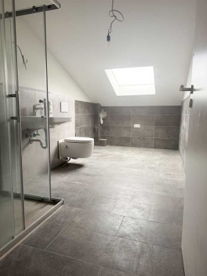 Dachgeschoss Wohnung mit Balkon, 3 Zimmer, in Bad Schwalbach