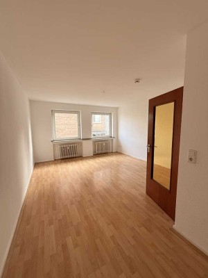 Helle 1-Zimmer Wohnung in Düsseldorf-Unterbach!