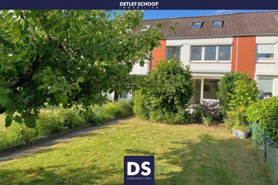 Ideal für die Familie - Stadthaus mit sonnigem Garten in Suchsdorf