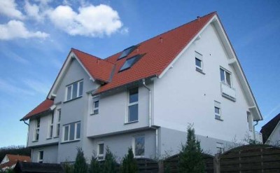 Moderne 3 Zimmer Wohnung mit Terrasse und Duschbad