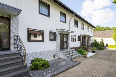Leverkusen-Lützenkirchen:
Großzügiges Reihenmittelhaus mit Garage in beliebter Wohnlage